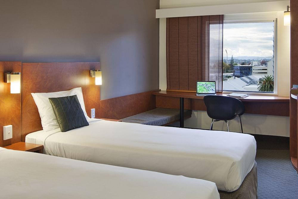 Отель Ibis Hamilton Tainui Экстерьер фото